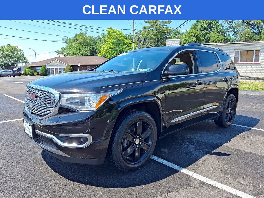 Used 2017 GMC Acadia Denali w/ Technology Package FWD image 3