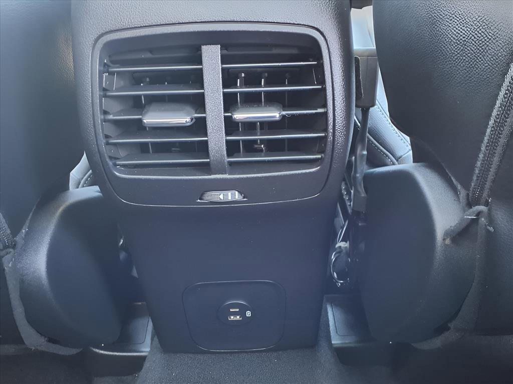 Used 2021 Ford Escape SEL w/ Technology Package image 12