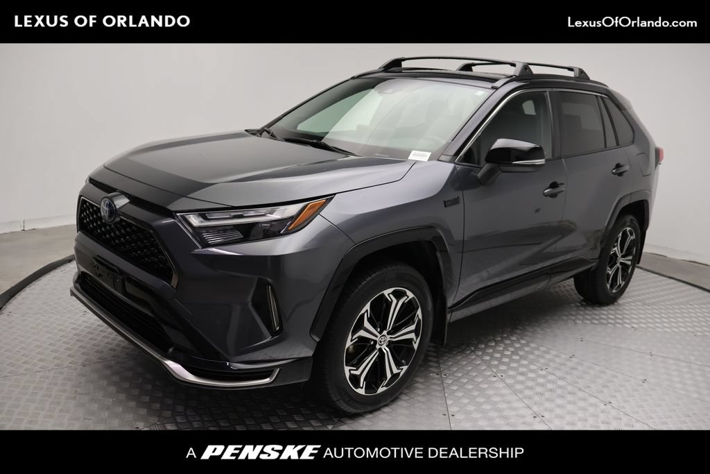 Used 2023 Toyota RAV4 XSE w/ Weather Package AWD/4WD image 1