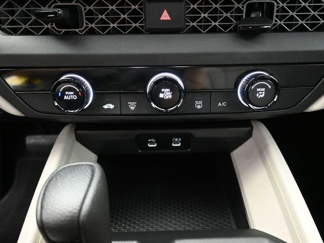 Certified 2025 Honda Accord LX image 9