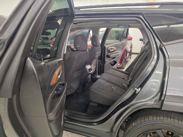 Used 2020 GMC Terrain SLE w/ Driver Convenience Package FWD image 9