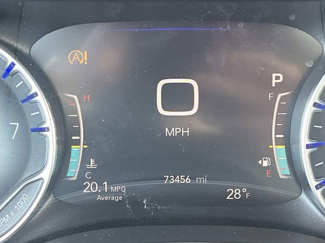 Used 2022 Chrysler Pacifica Touring-L image 34