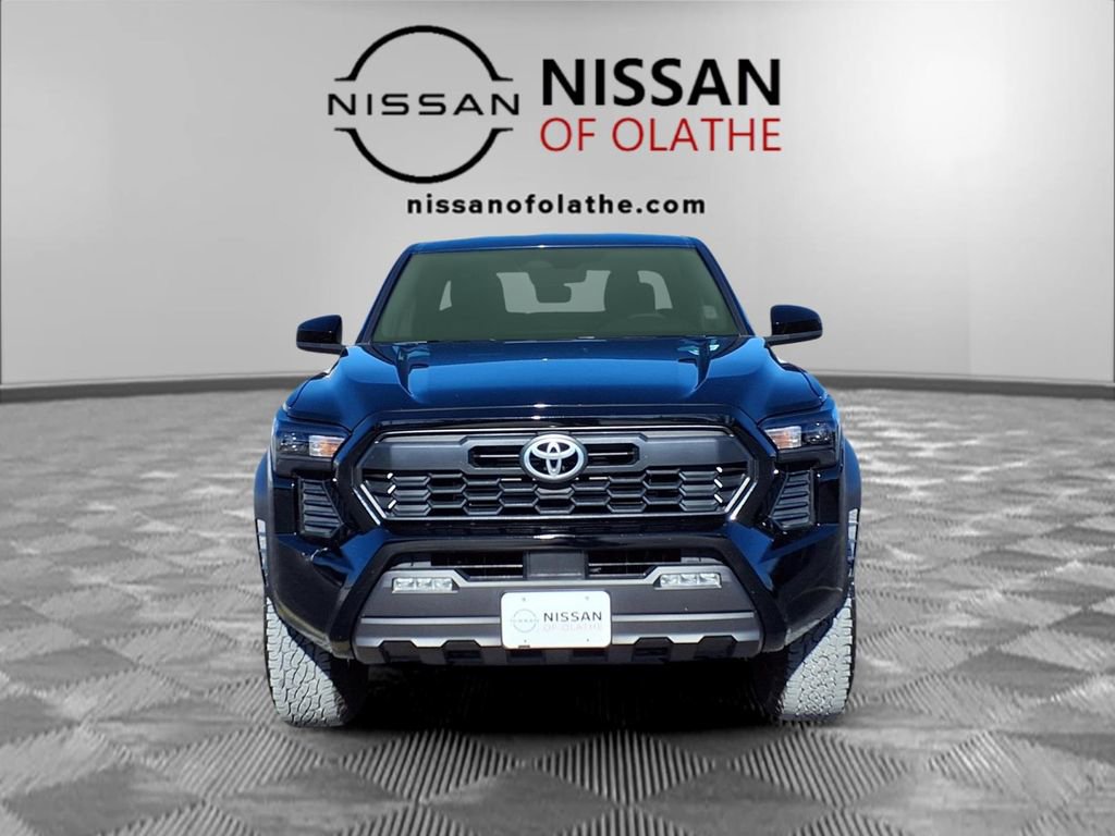 Used 2025 Toyota Tacoma TRD Off-Road image 31