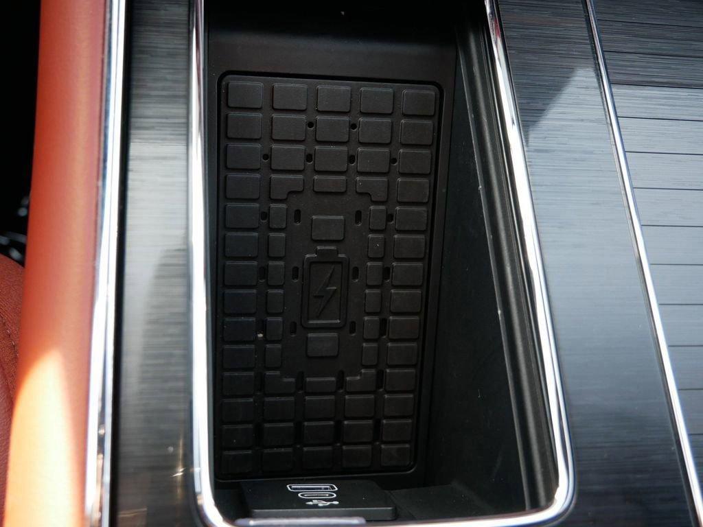 Used 2025 Lincoln Aviator Reserve w/ Equipment Group 201A AWD/4WD image 26