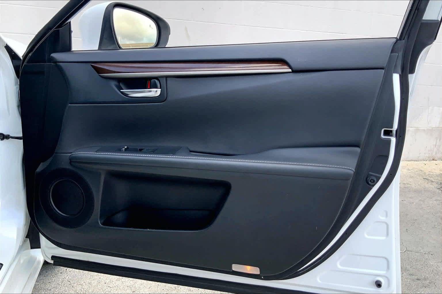Used 2014 Lexus ES 350 FWD image 28