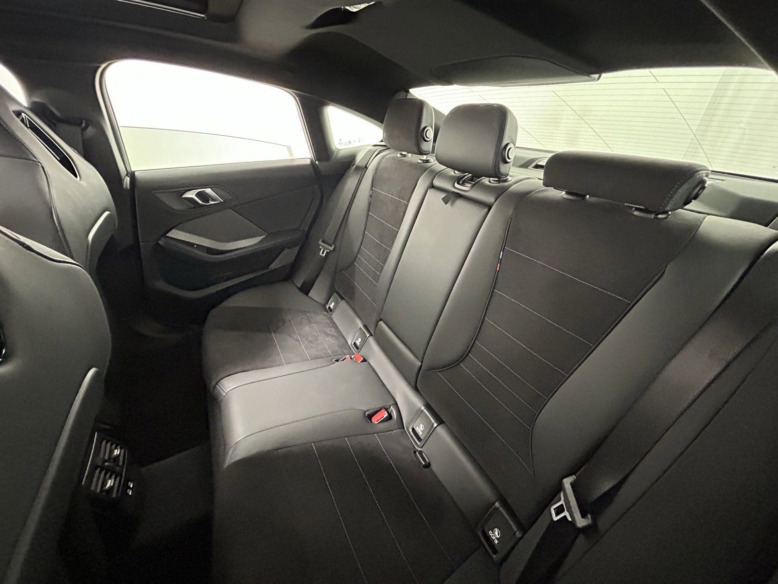 Used 2025 BMW M235i xDrive w/ M Performance Package image 33