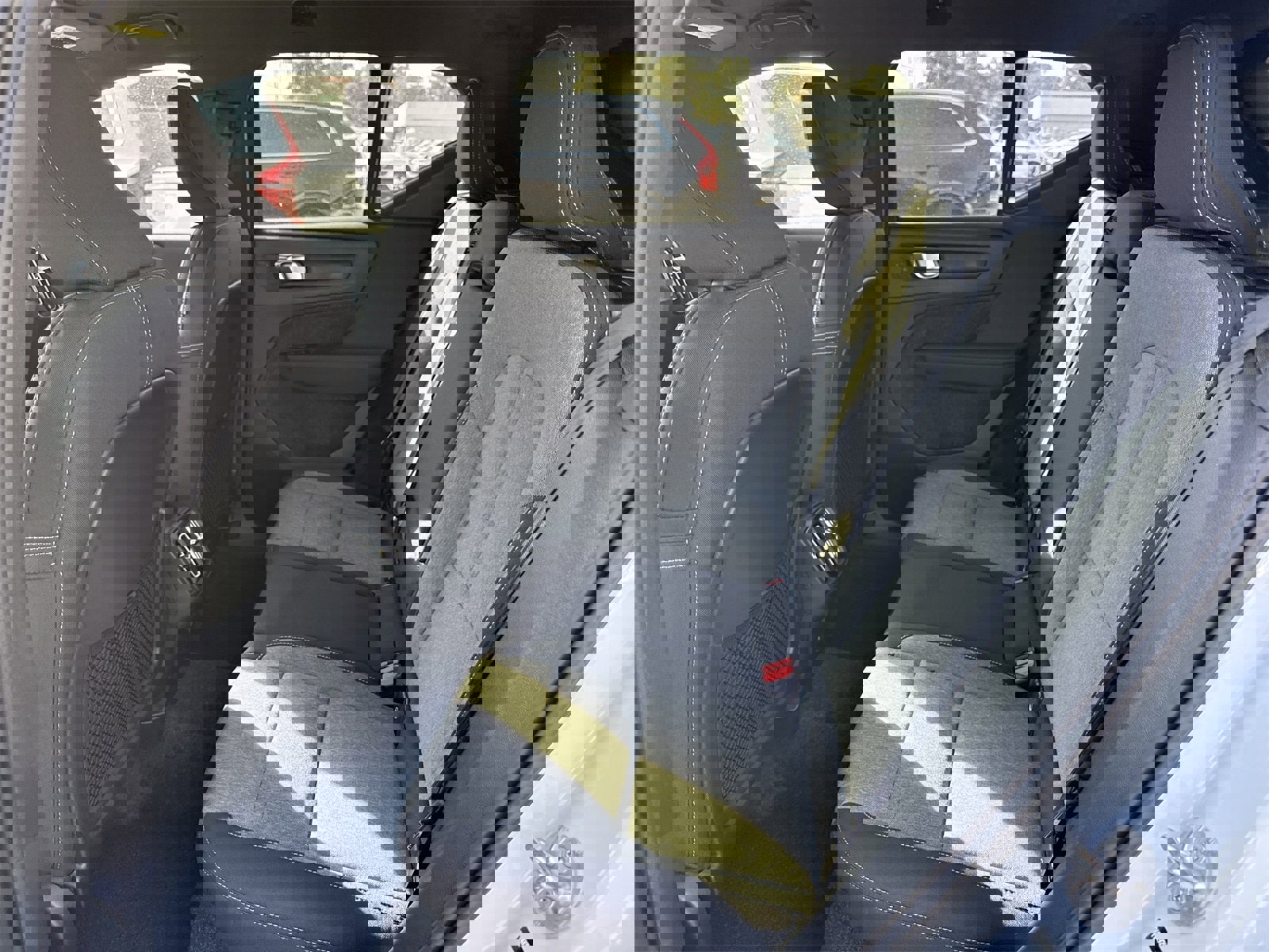 New 2026 Volvo XC40 B4 Core w/ Protection Package image 13