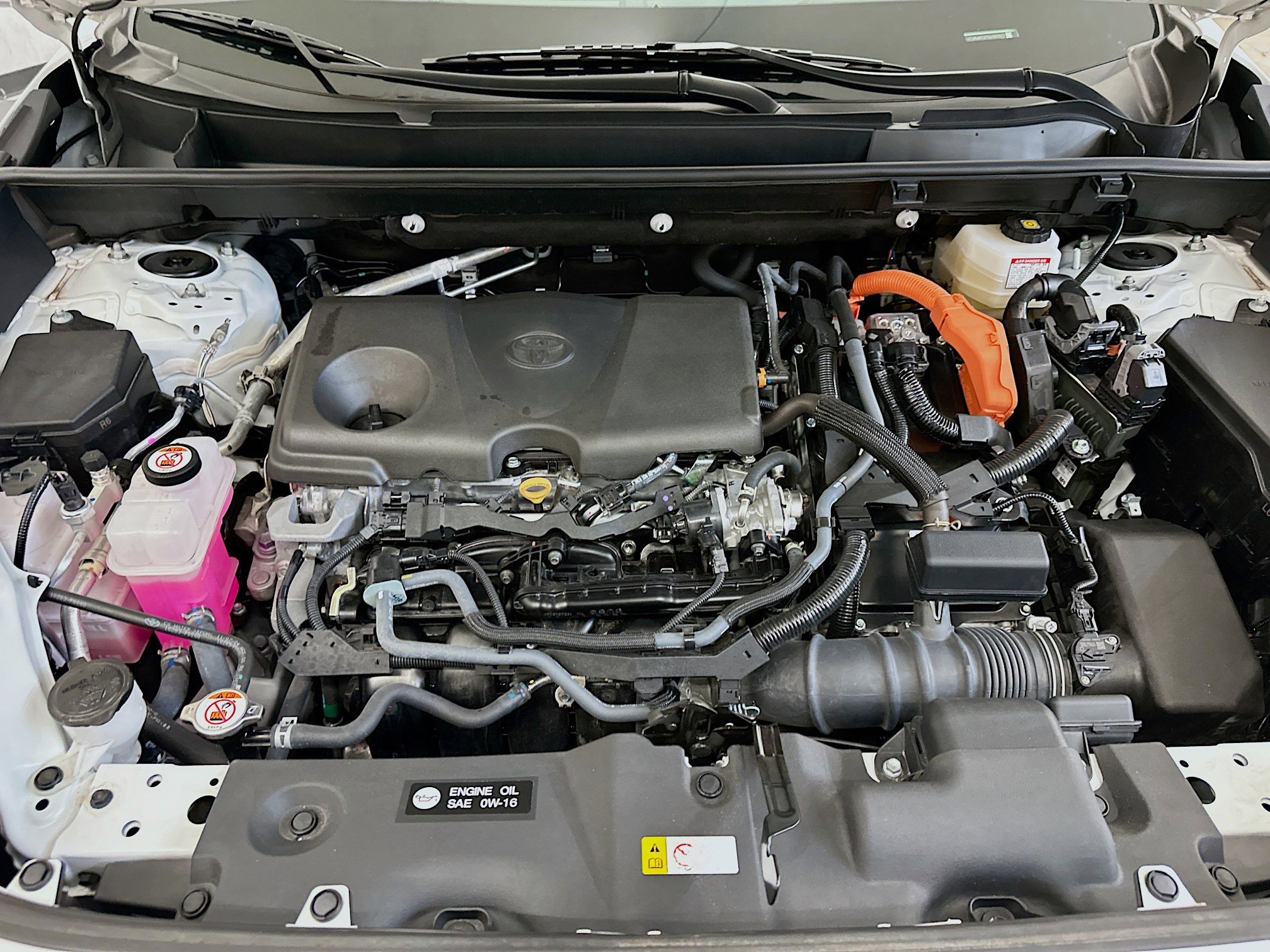 Used 2025 Toyota RAV4 XLE image 34