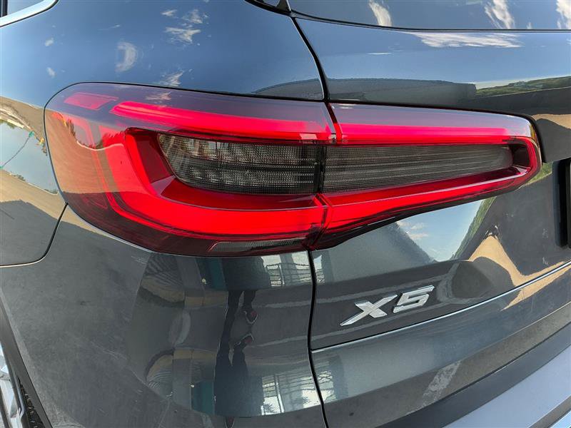 Used 2019 BMW X5 xDrive40i AWD/4WD image 19
