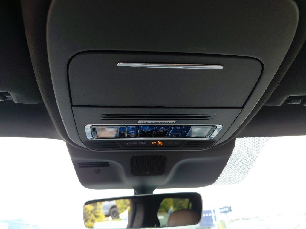 New 2026 Lincoln Navigator L Black Label AWD/4WD image 22