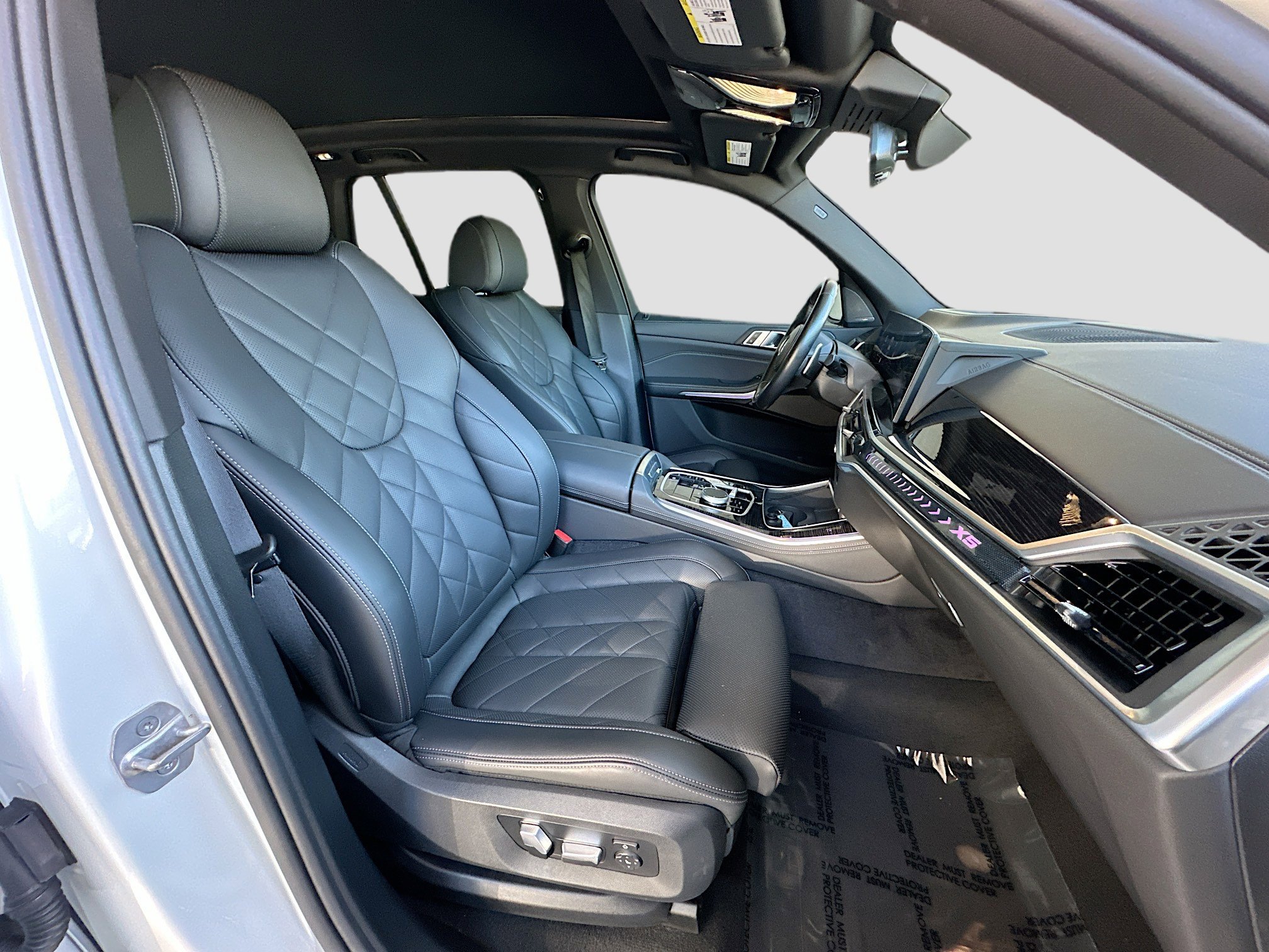 Used 2024 BMW X5 sDrive40i w/ M Sport Package image 30