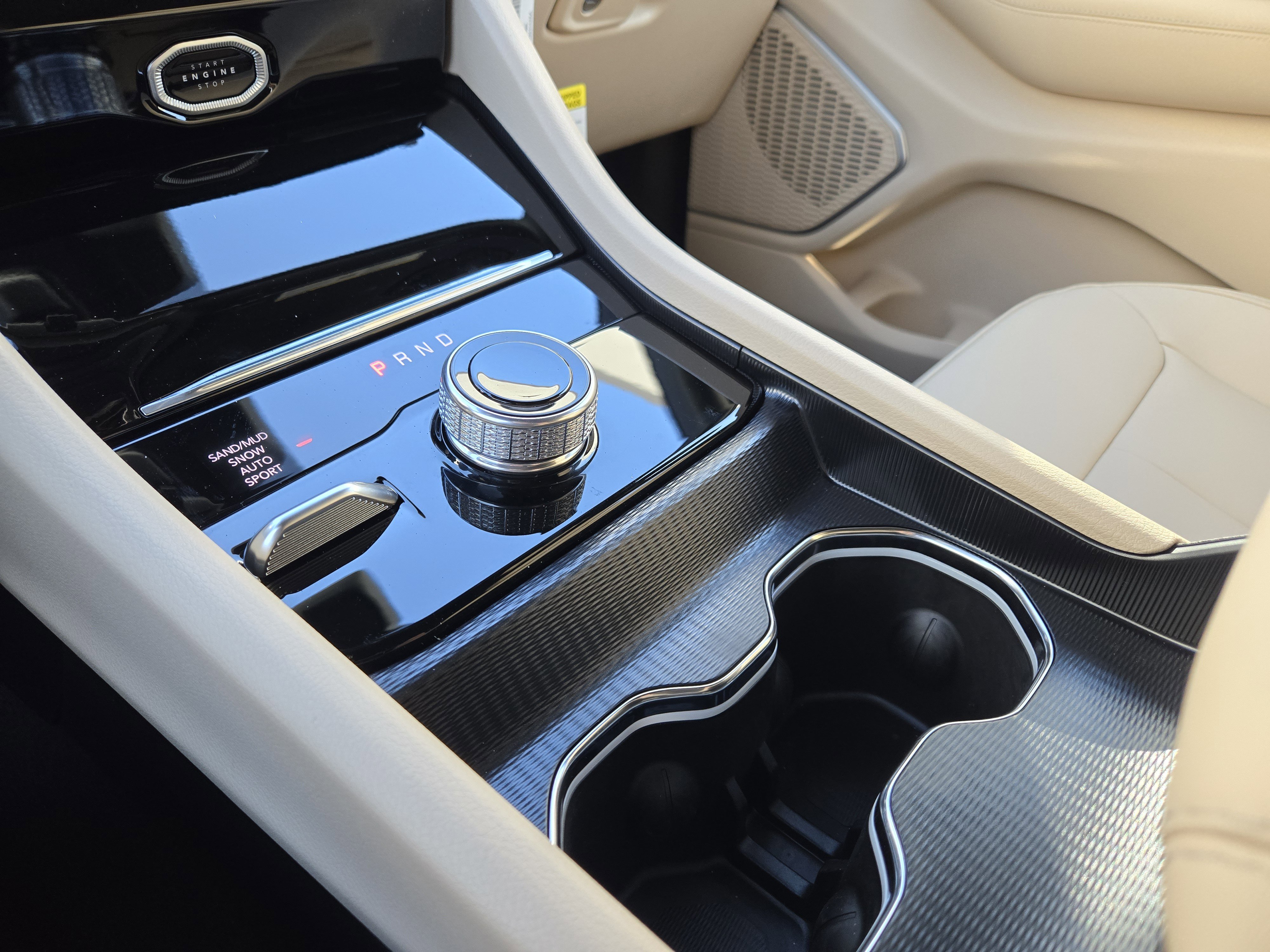 New 2026 Jeep Grand Cherokee Limited image 17