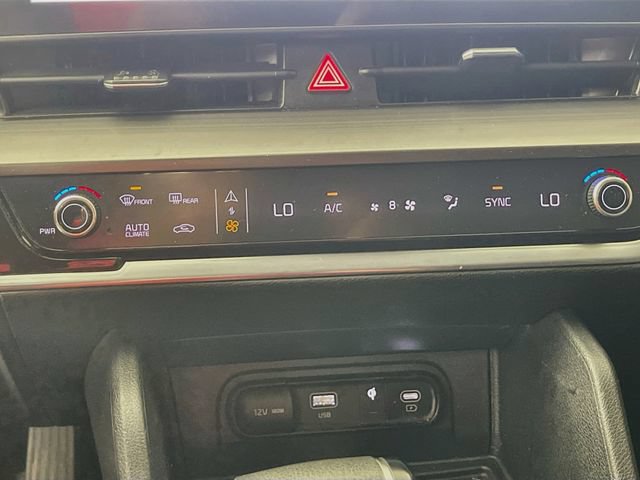 Used 2023 Kia Sportage EX FWD image 17