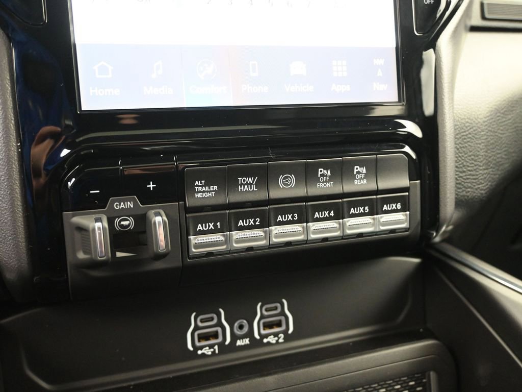 New 2025 RAM 2500 Laramie w/ Night Edition image 19