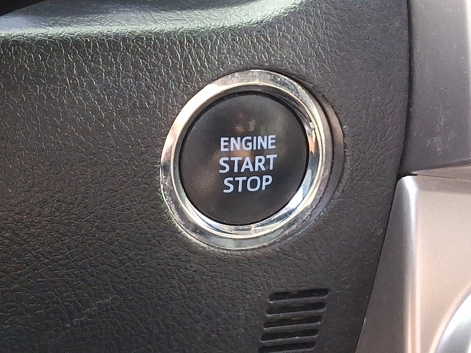 Used 2023 Toyota 4Runner Limited image 23