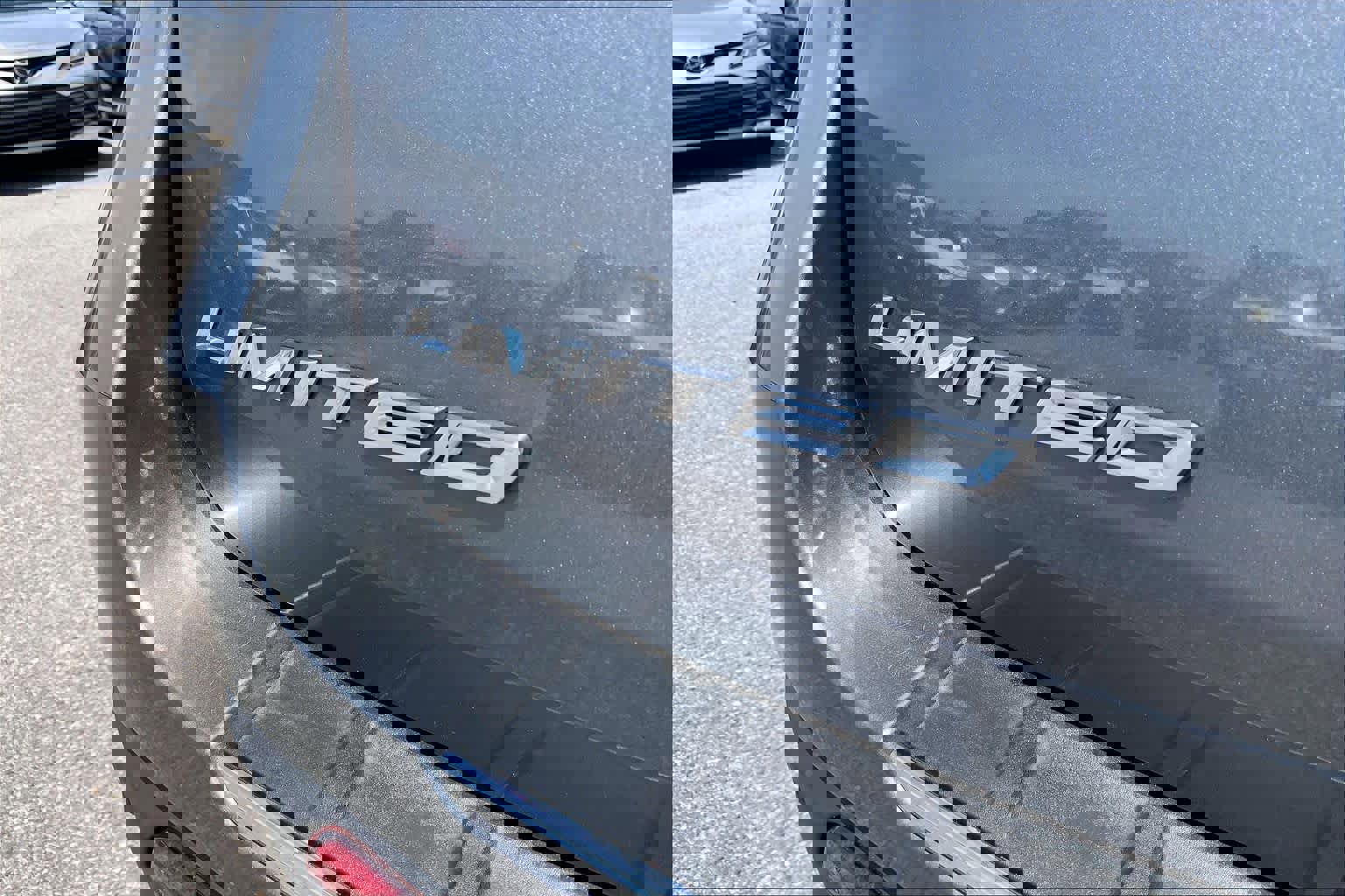 Certified 2024 Ford Explorer Limited w/ Limited Technology Package RWD image 10