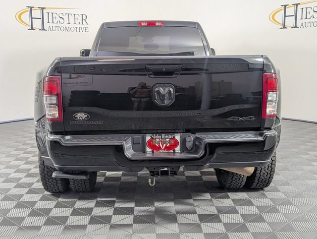 Used 2022 RAM 3500 Big Horn w/ Night Edition AWD/4WD image 6