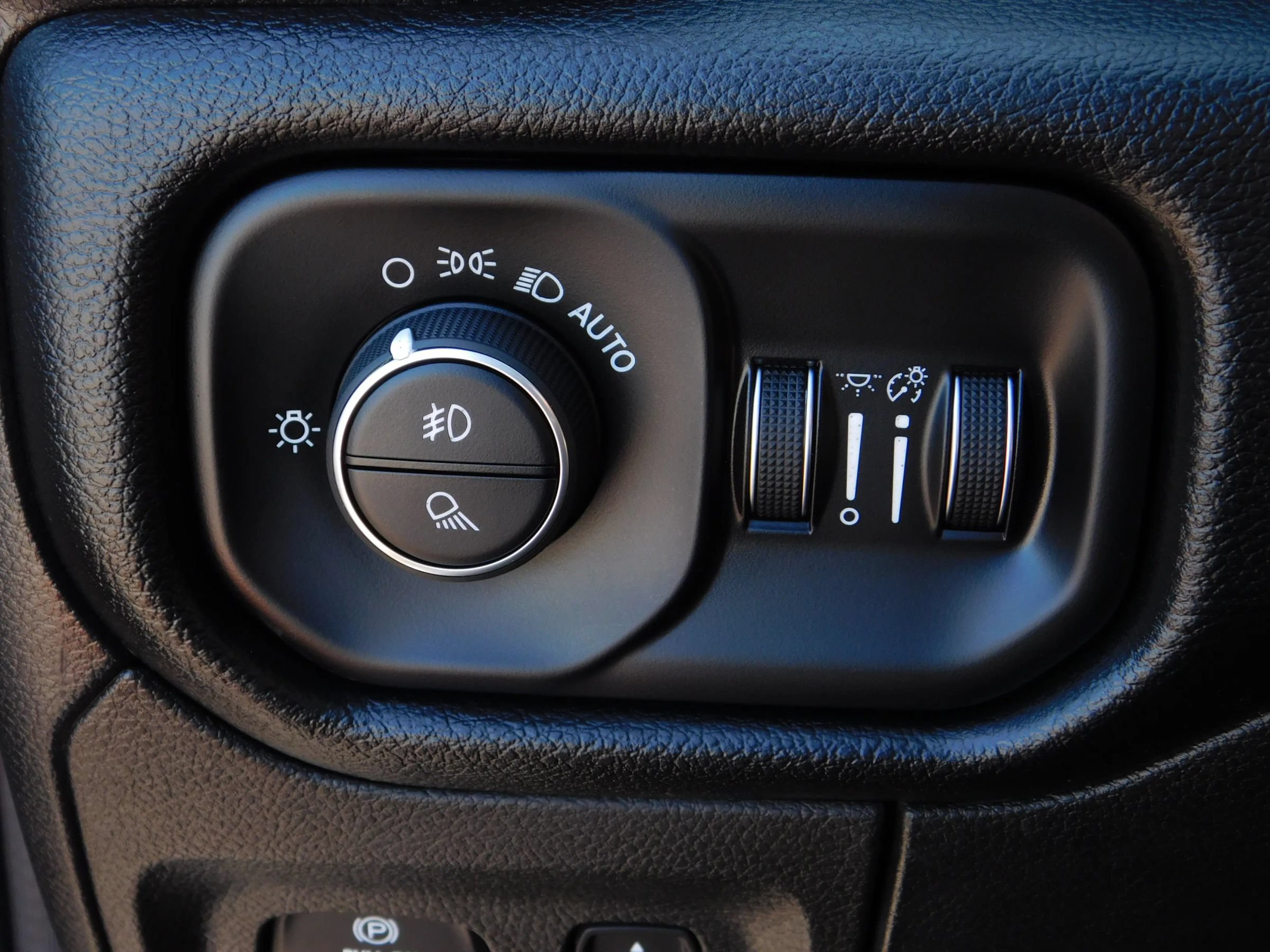 Used 2019 RAM 1500 Big Horn AWD/4WD image 25