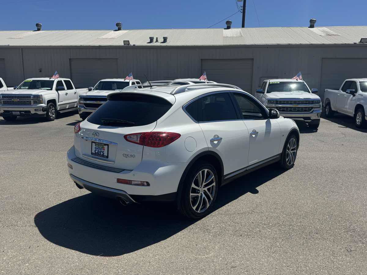 Used 2016 INFINITI QX50 2WD w/ Technology Package image 10