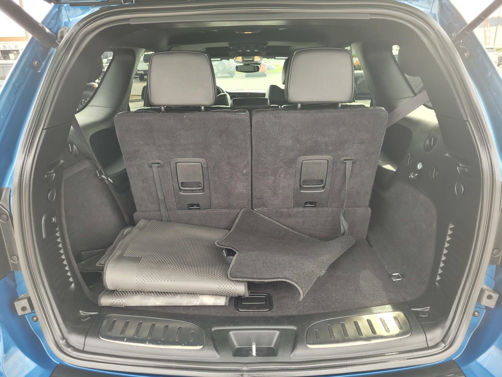 Used 2025 Dodge Durango GT AWD/4WD image 10