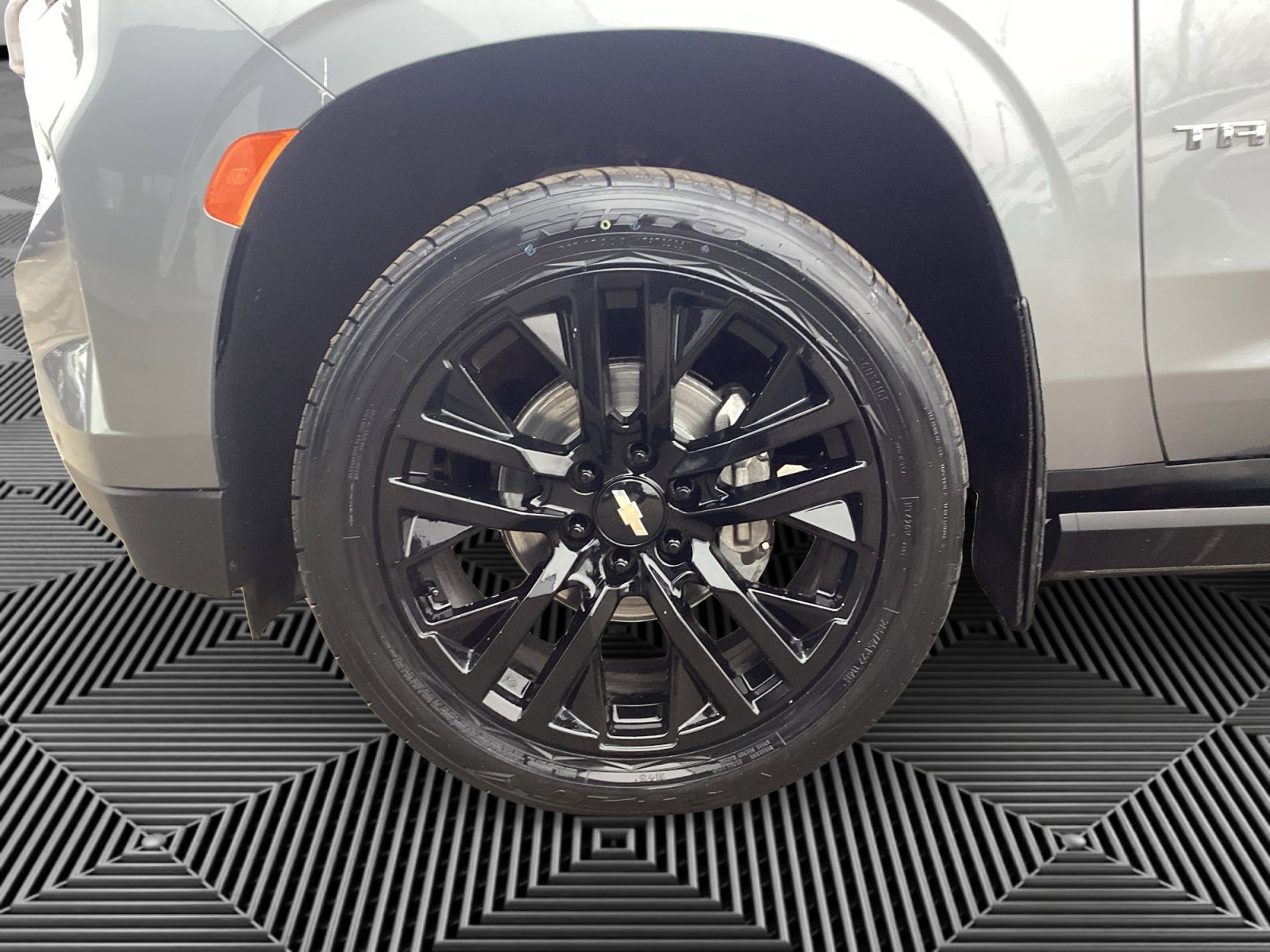 Used 2021 Chevrolet Tahoe High Country image 14