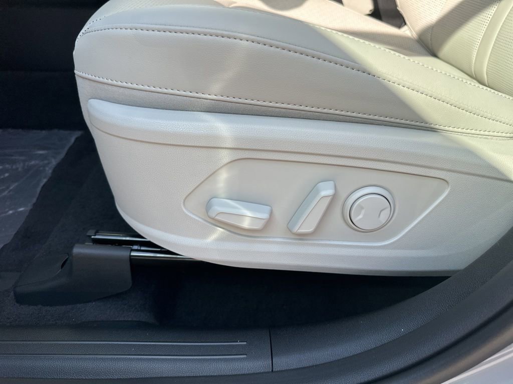 New 2026 Kia Sorento X-Line EX image 17