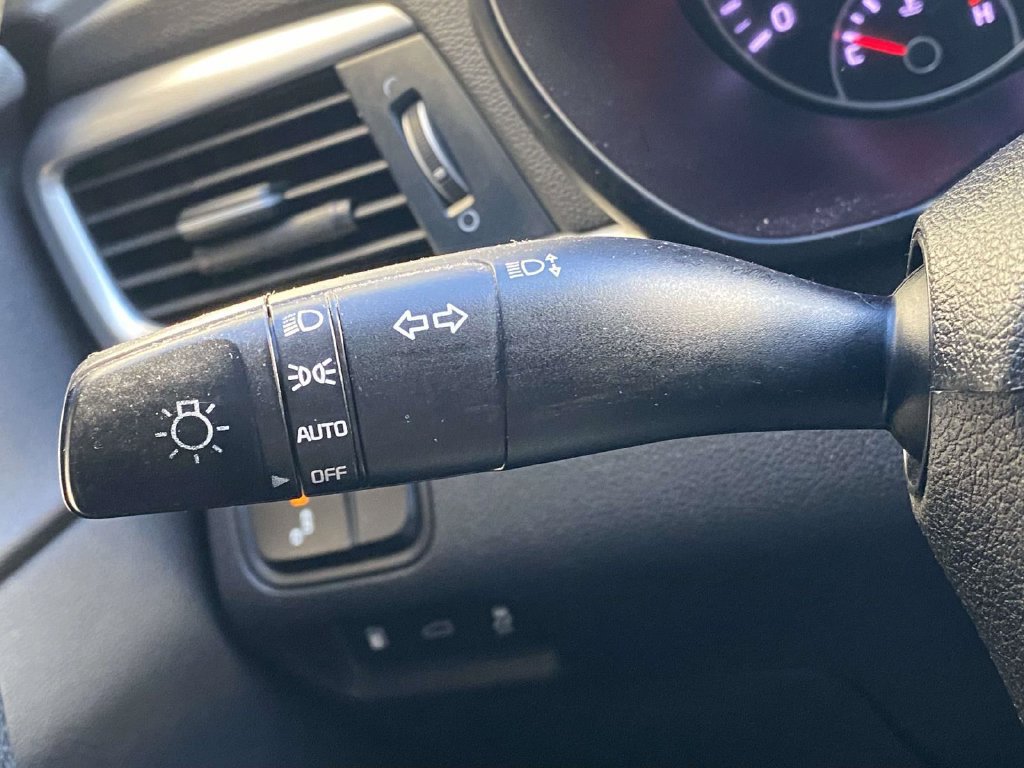 Used 2019 Kia Optima LX FWD image 20