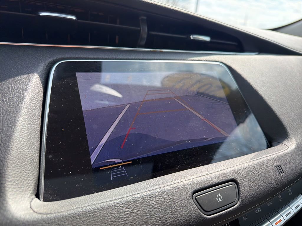 Used 2019 Cadillac XT4 Luxury w/ Cold Weather Package image 29