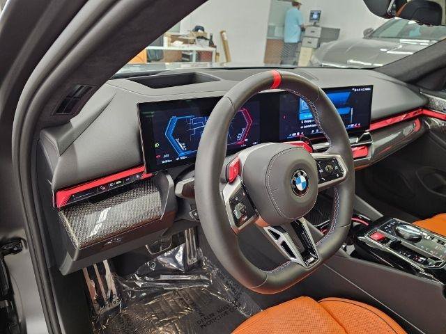 Used 2025 BMW M5 Touring w/ M Driver's Package AWD/4WD image 8