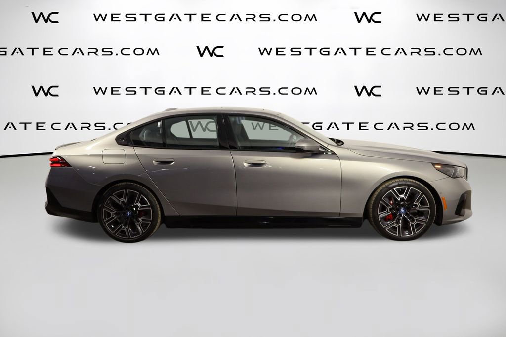 Used 2024 BMW i5 eDrive40i w/ M Sport Package image 51