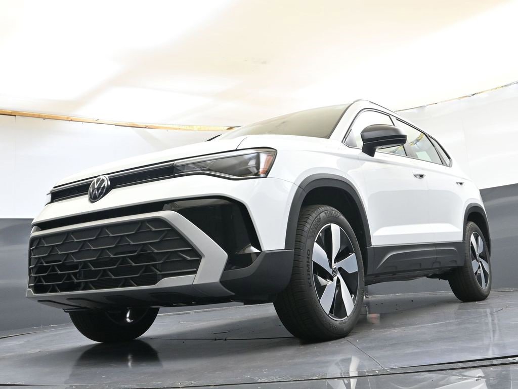 New 2025 Volkswagen Taos S image 34