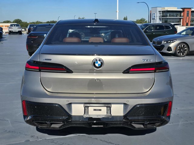 New 2025 BMW 760i xDrive image 4