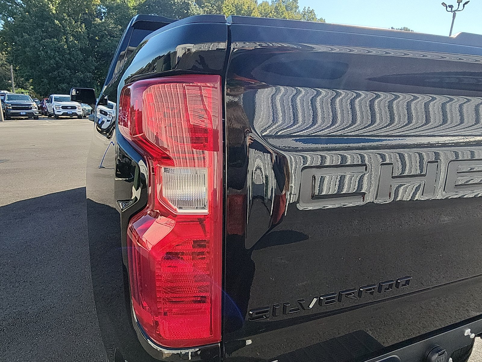 New 2026 Chevrolet Silverado 1500 Custom w/ LPO, Dark Essentials Package AWD/4WD image 13