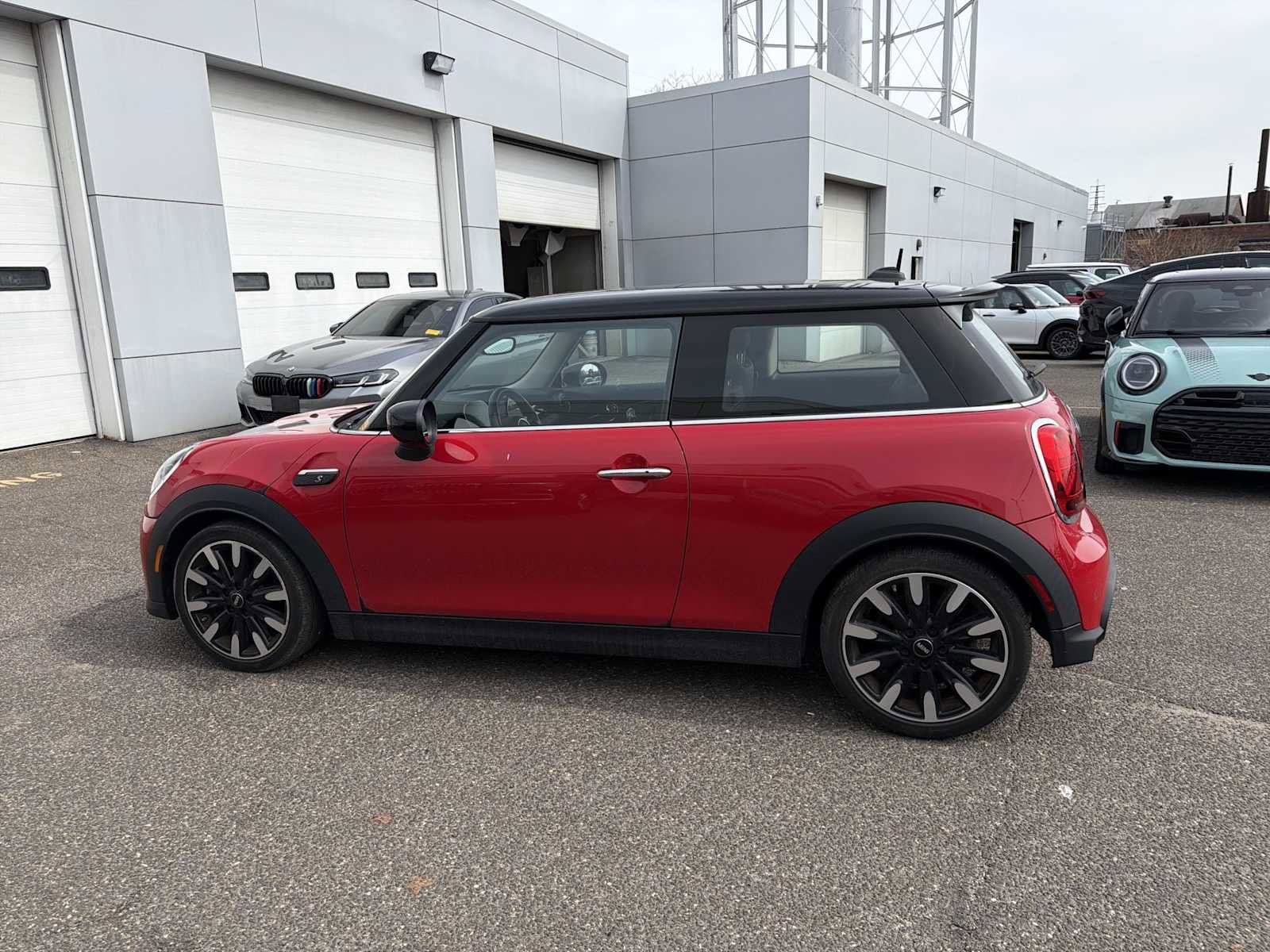 Used 2023 MINI Cooper S image 4