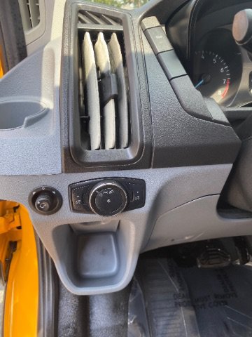 Used 2019 Ford Transit 150 XL RWD image 20