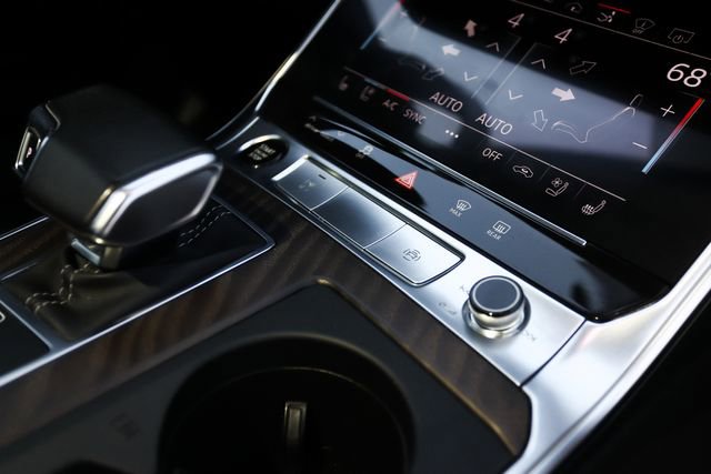 Used 2021 Audi A7 e Prestige w/ Prestige Package image 64