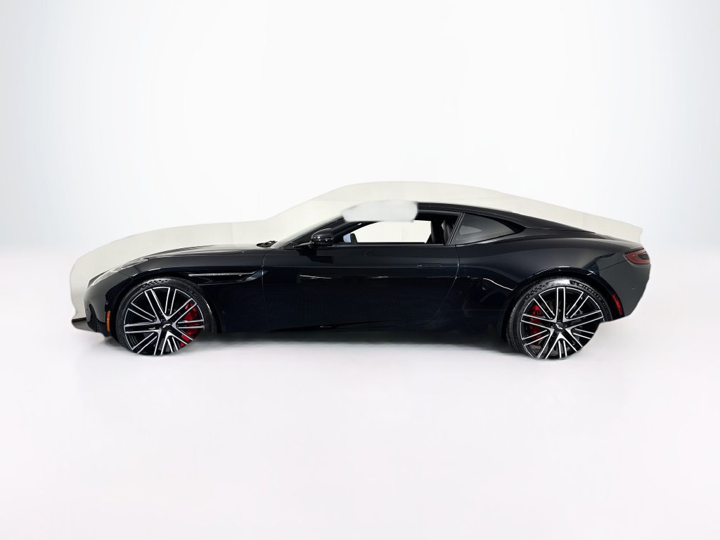 Used 2024 Aston Martin DB12 Coupe RWD image 2