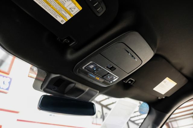 Used 2023 Ford F150 Lariat AWD/4WD image 39