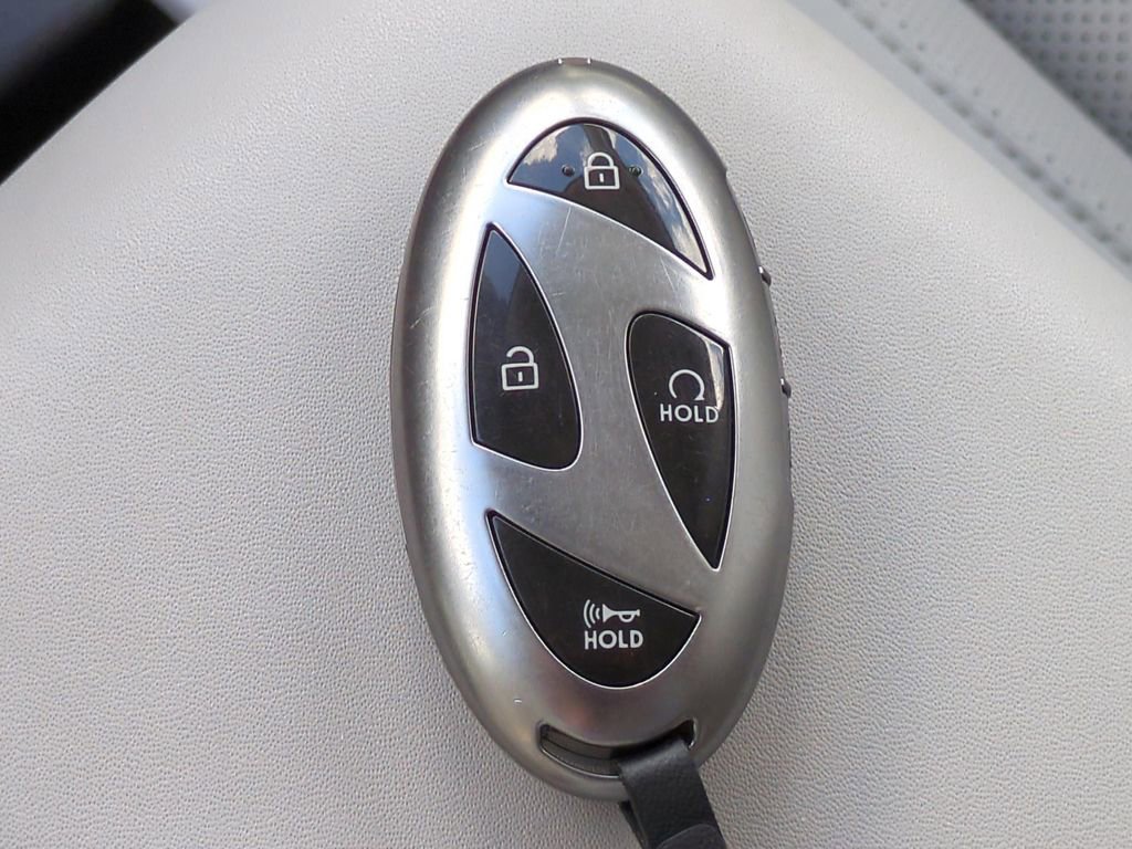 Used 2024 Hyundai Kona Limited image 26