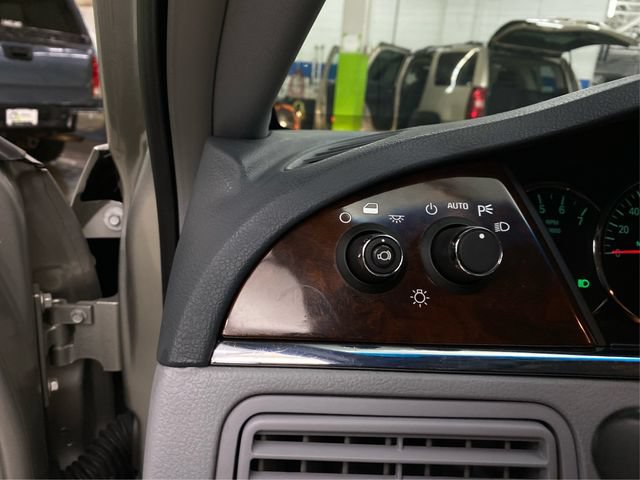 Used 2007 Buick LaCrosse CX FWD image 23