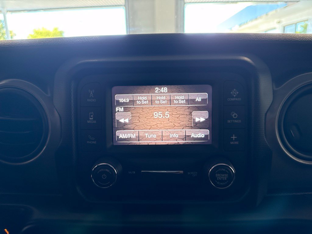 Used 2021 Jeep Wrangler Sport AWD/4WD image 20