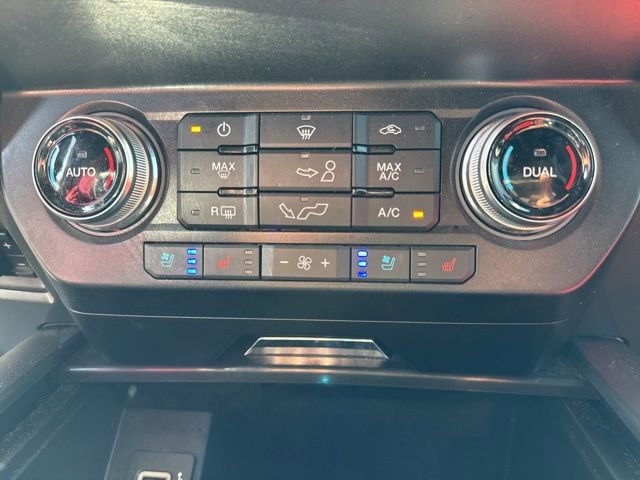 Used 2020 Ford F150 Lariat w/ Equipment Group 502A Luxury image 35