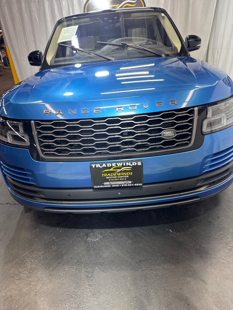 Used 2019 Land Rover Range Rover HSE AWD/4WD image 2