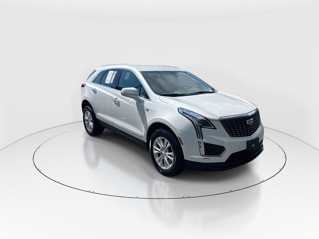 Used 2023 Cadillac XT5 Luxury AWD/4WD image 2