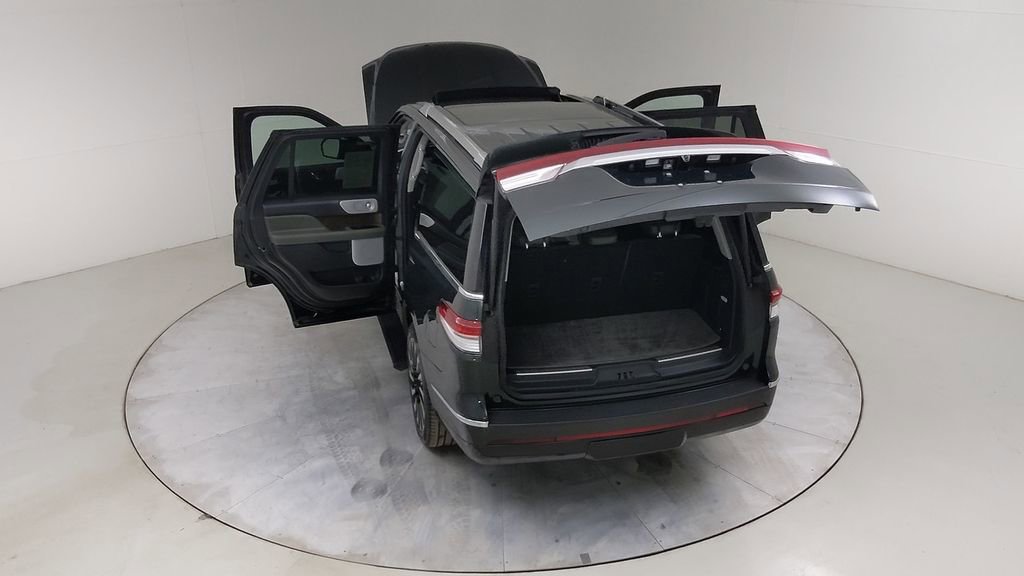 Used 2023 Lincoln Navigator Black Label image 56