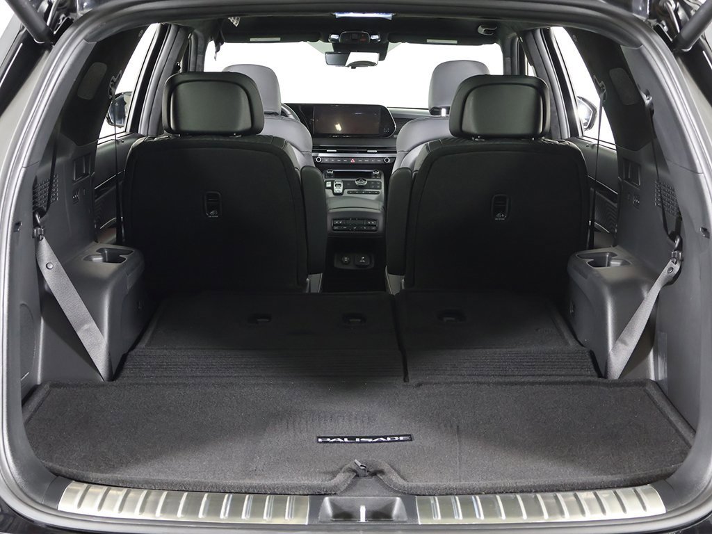 Used 2025 Hyundai Palisade Calligraphy image 25