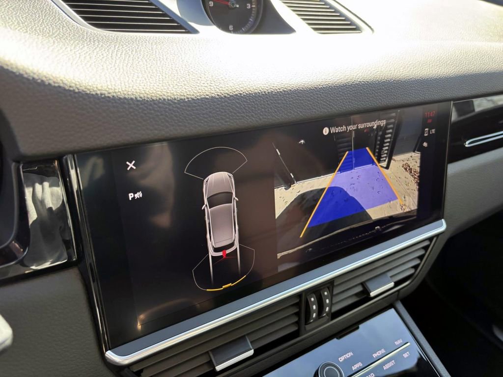 Certified 2022 Porsche Cayenne image 35