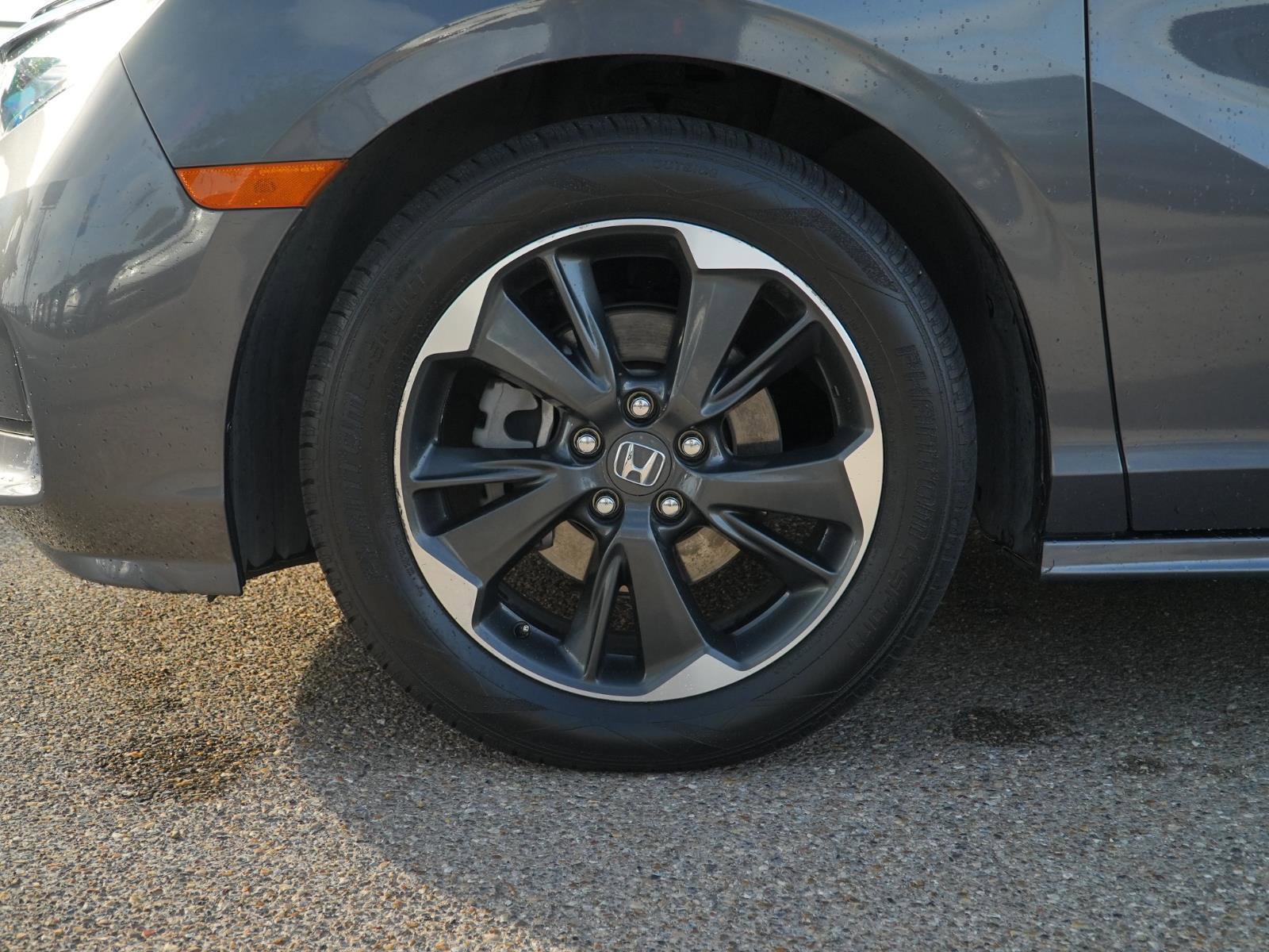 Used 2024 Honda Odyssey Elite image 12