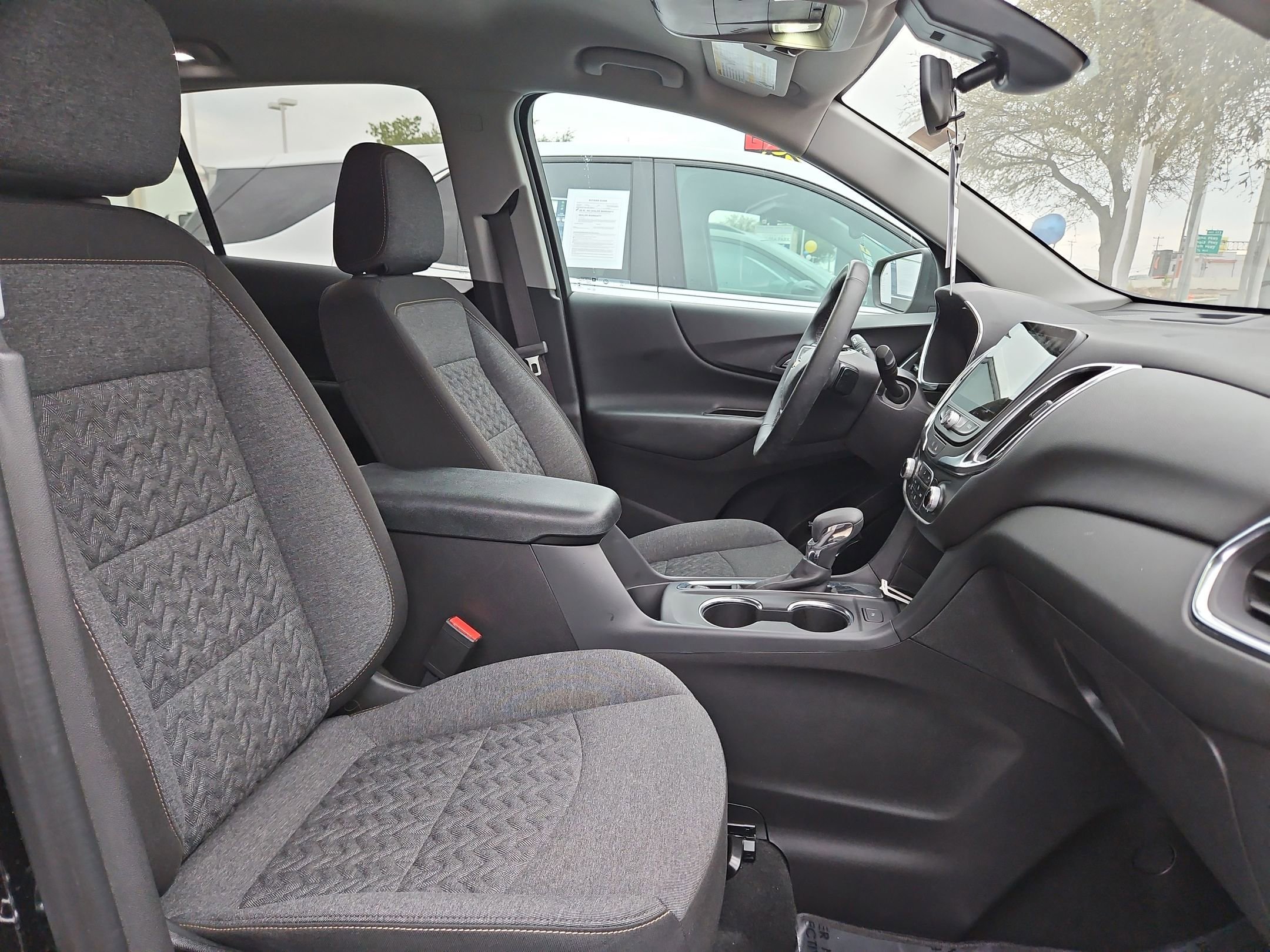Certified 2024 Chevrolet Equinox LT image 28
