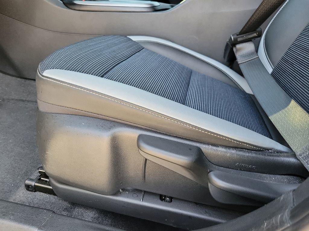 Used 2024 Buick Envista Preferred w/ Advanced Safety Package image 12